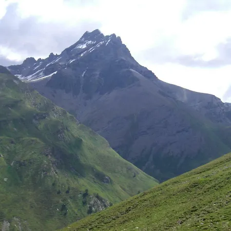 Stadtwohnung Hans Διαμέρισμα *